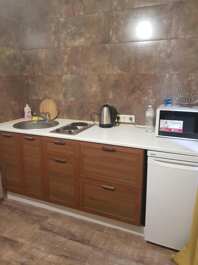 Apartment Sports Palace Просторная Квартира Рядом Дворец Спорта Charkiv Esterno foto